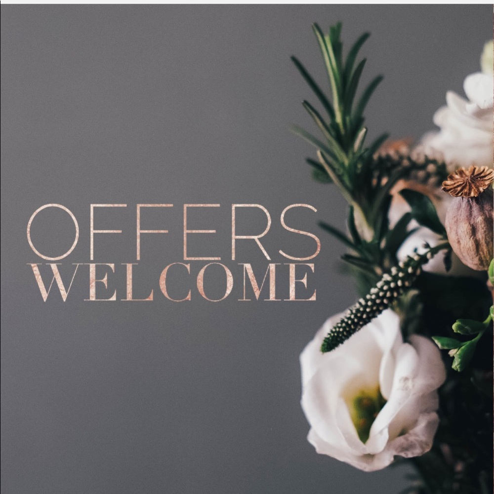 ✨All Reasonable Offers Will Be Considered! ✨